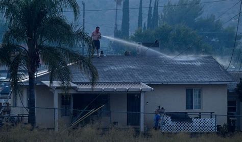 fire in lake elsinore|In Macy Fire, residents can now go home after evacuations lifted。